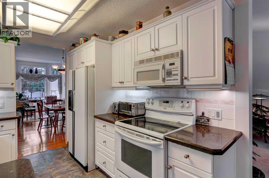 Single Family House for Sale in  Mt Mckenzie Villas SE McKenzie Lake Calgary 