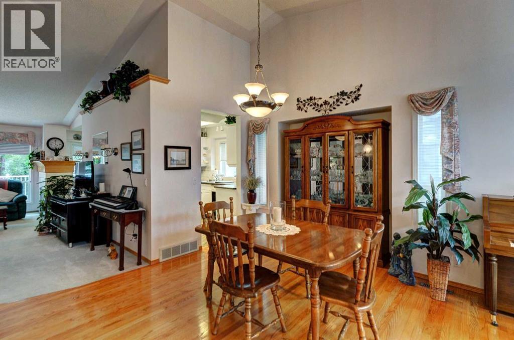 Single Family House for Sale in  Mt Mckenzie Villas SE McKenzie Lake Calgary 
