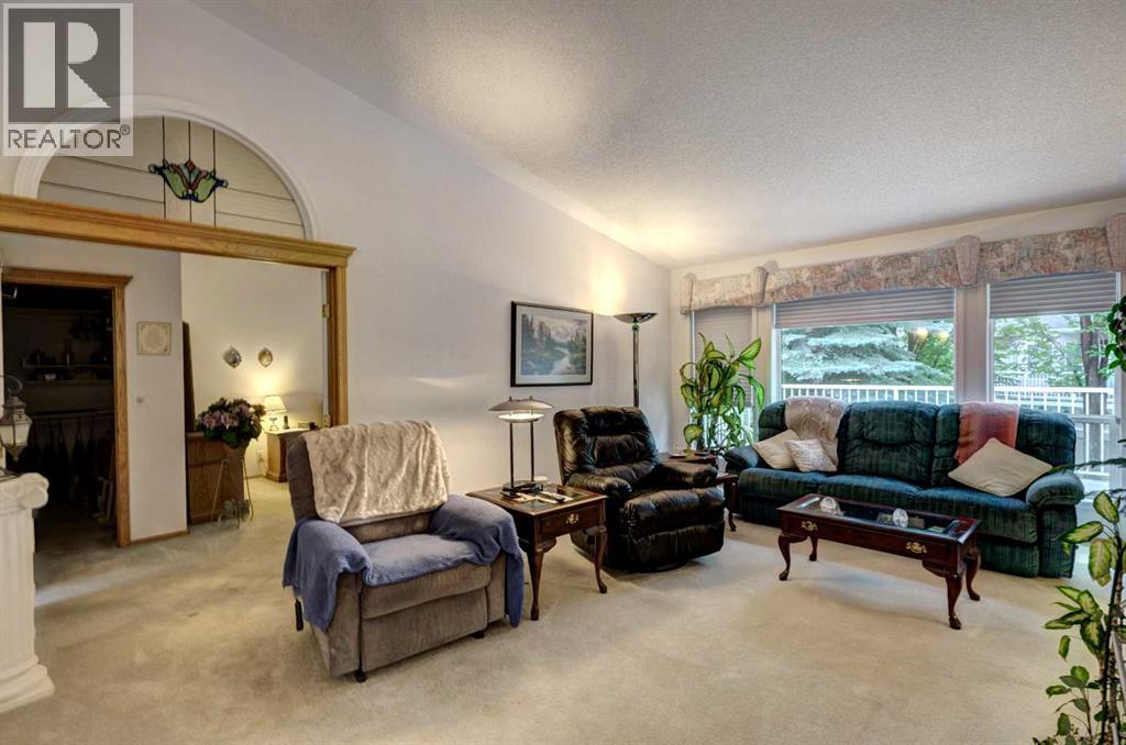Single Family House for Sale in  Mt Mckenzie Villas SE McKenzie Lake Calgary 