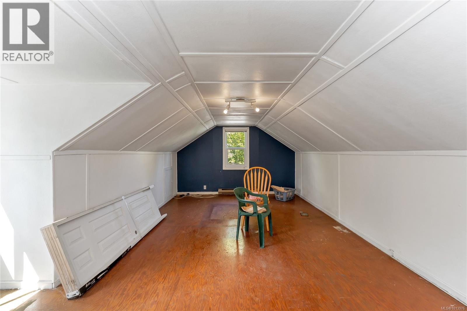  753 Sayward Road, Saanich