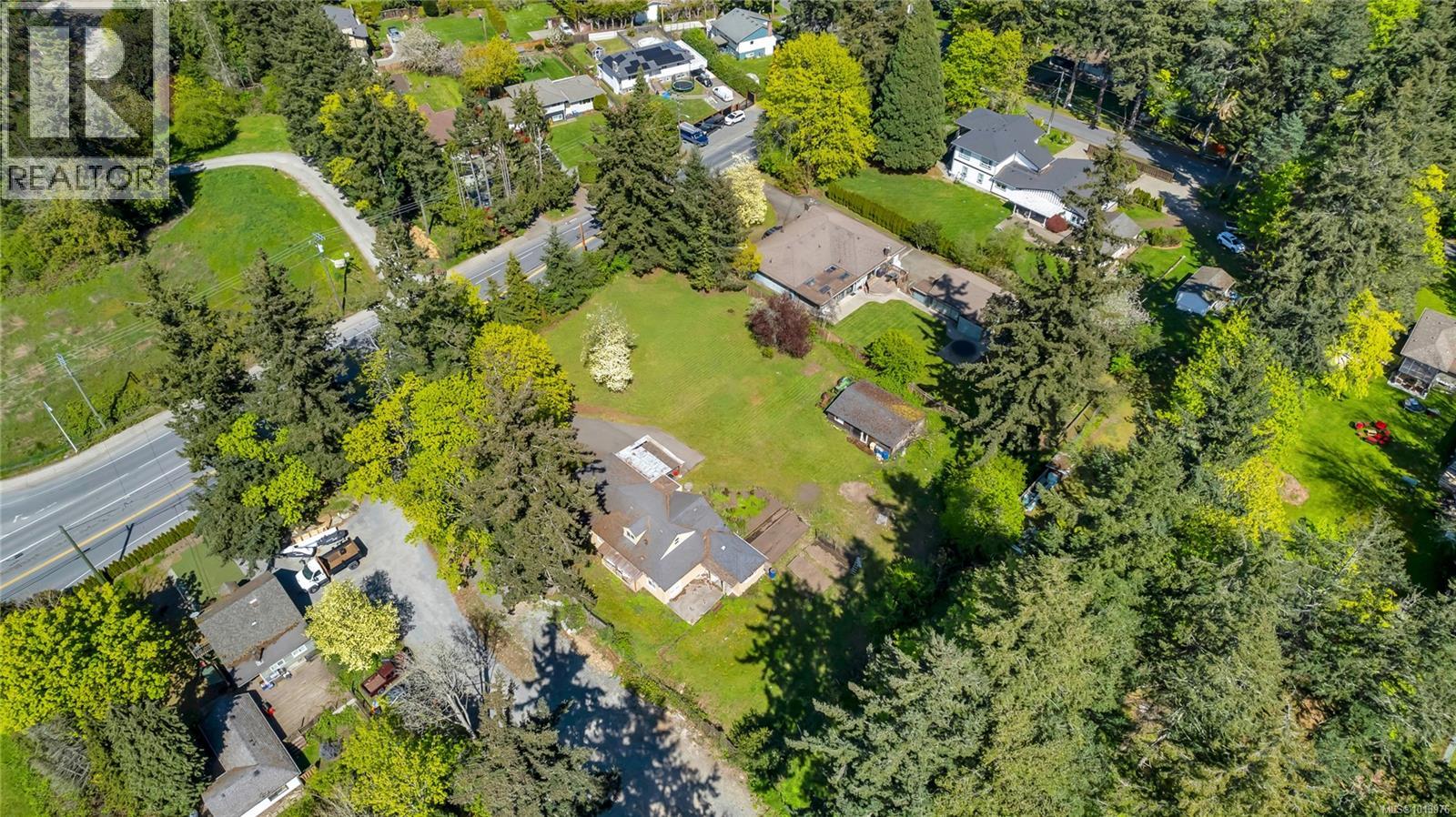  753 Sayward Road, Saanich
