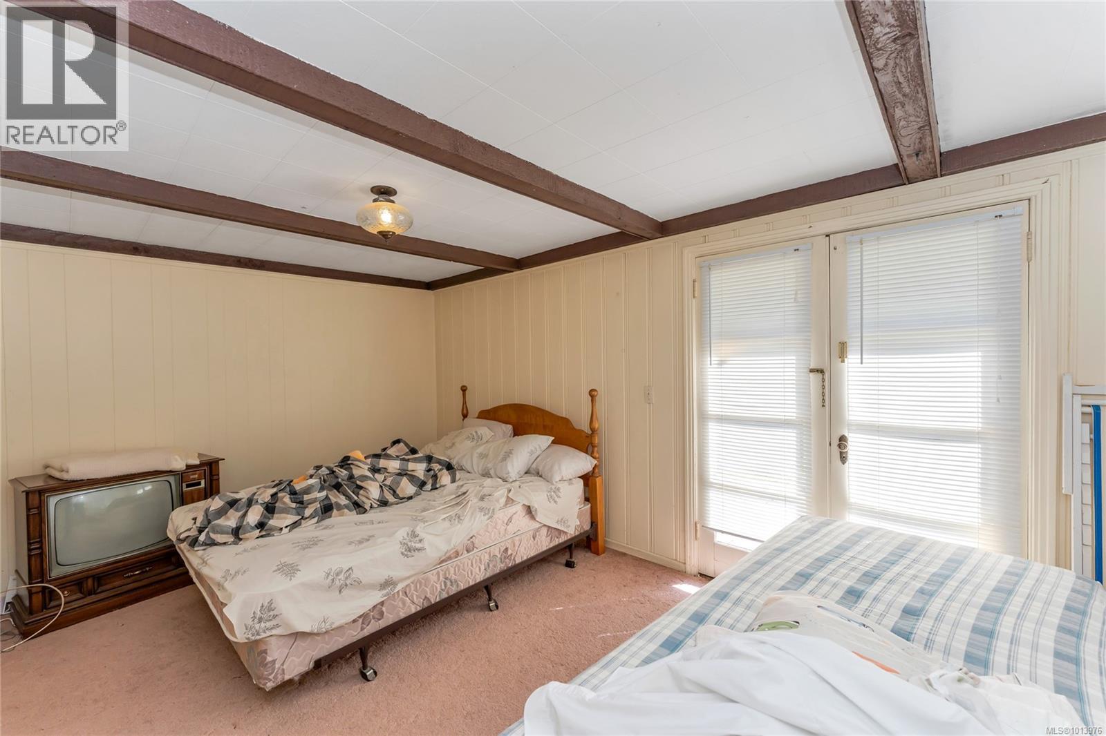  753 Sayward Road, Saanich