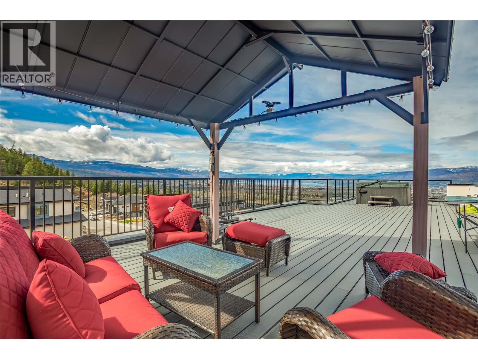  1189 Lone Pine Drive, Kelowna
