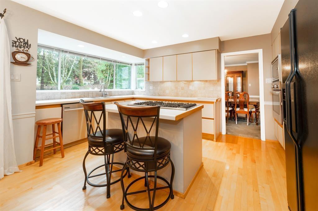 17352 26A AVENUE, White Rock