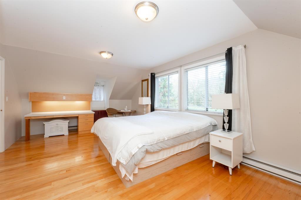 17352 26A AVENUE, White Rock