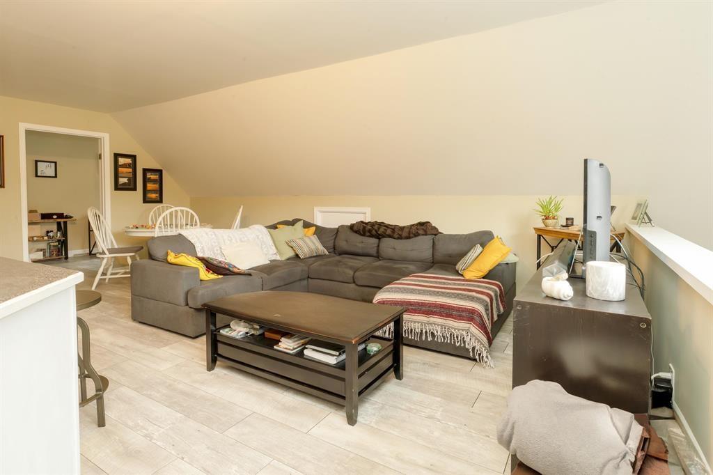 17352 26A AVENUE, White Rock