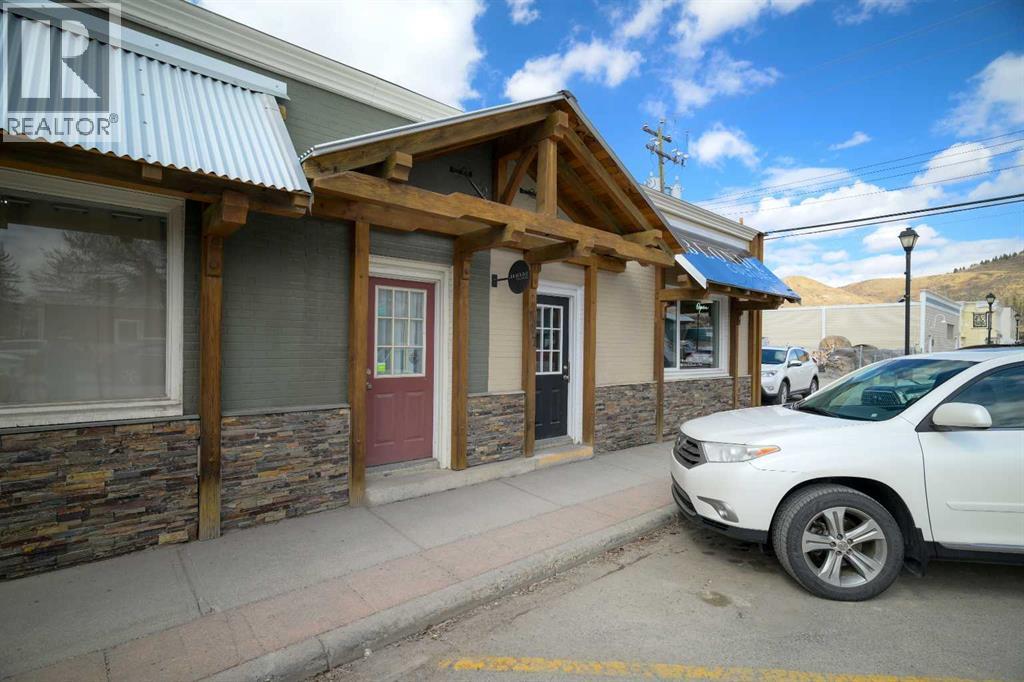 107 First Avenue West, Cochrane