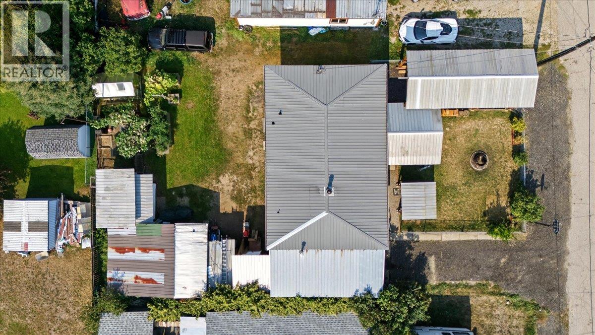 1076 Columbia Heights Road, Robson