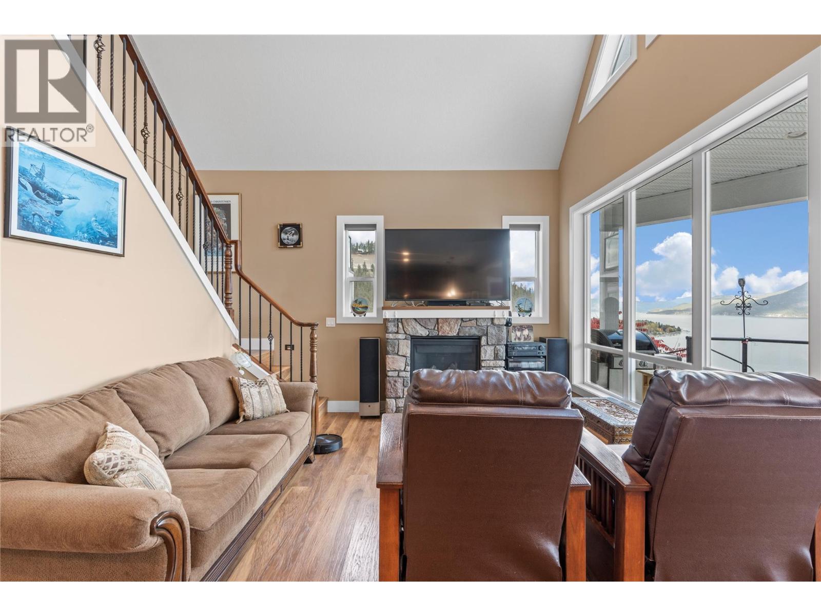 6754 La Palma Loop - 16