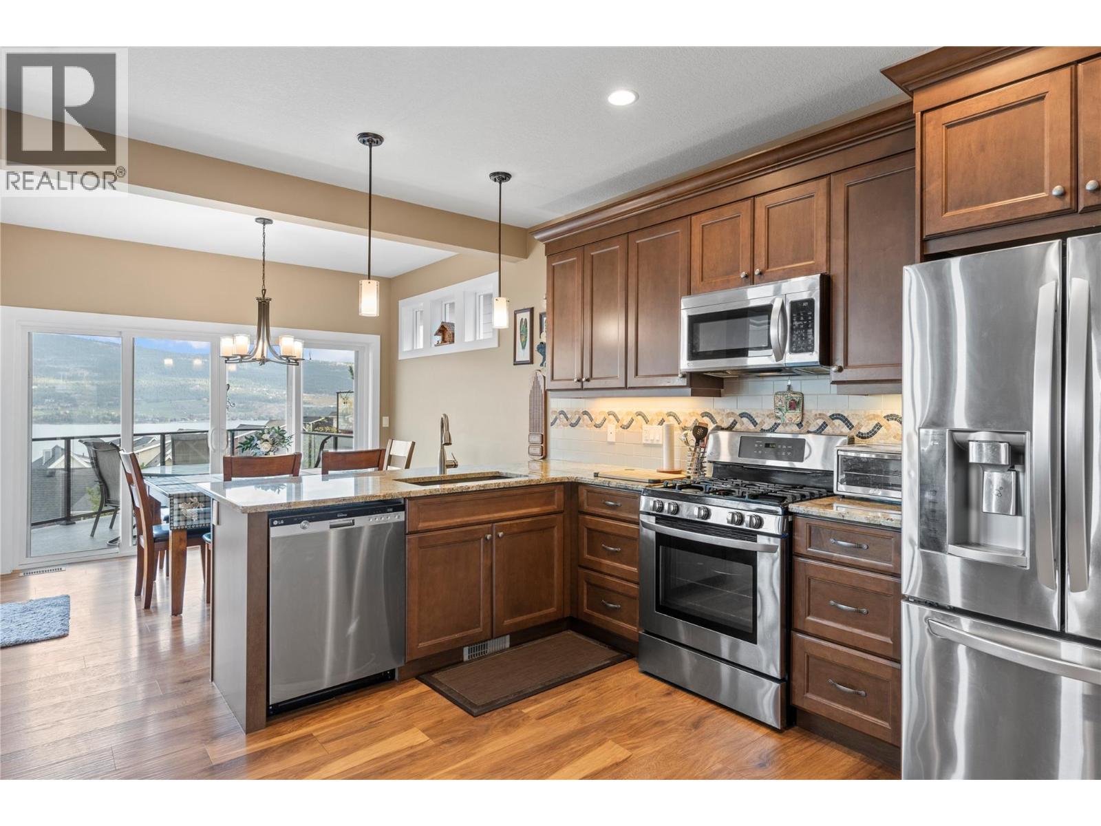 6754 La Palma Loop - 6