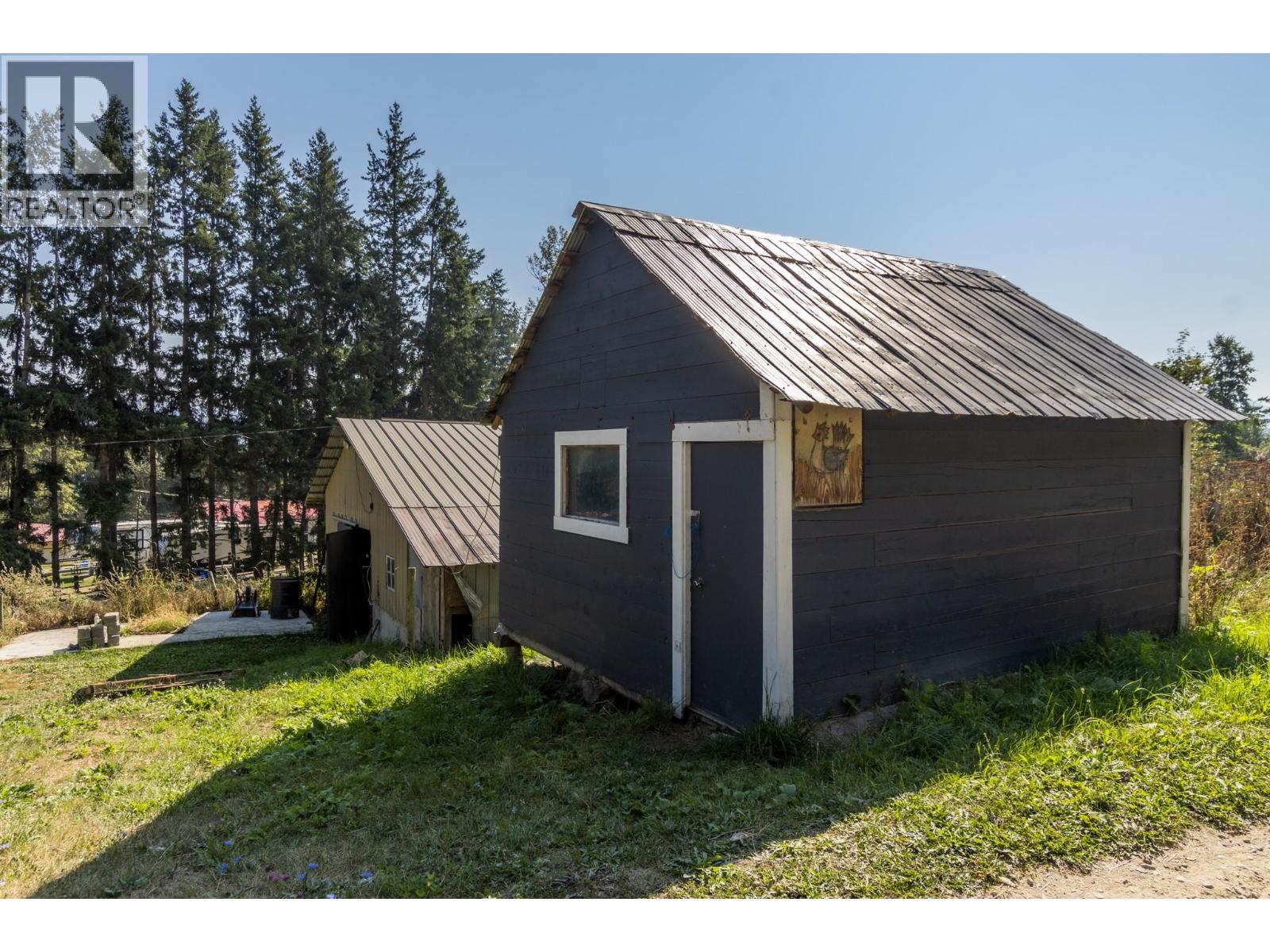  3591 65 Avenue Northwest, Salmon Arm