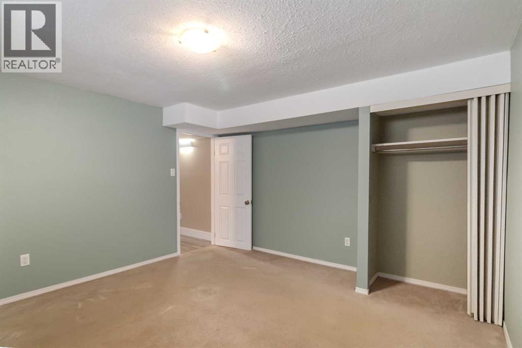 109 Rosslyn Street, Fort McMurray