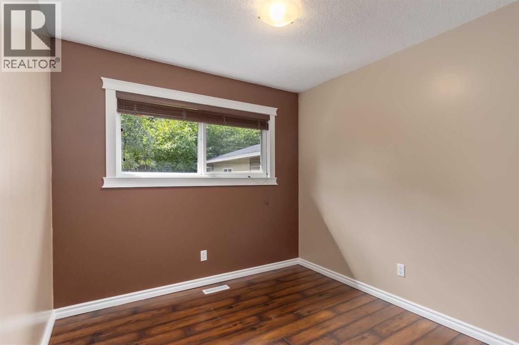 109 Rosslyn Street, Fort McMurray