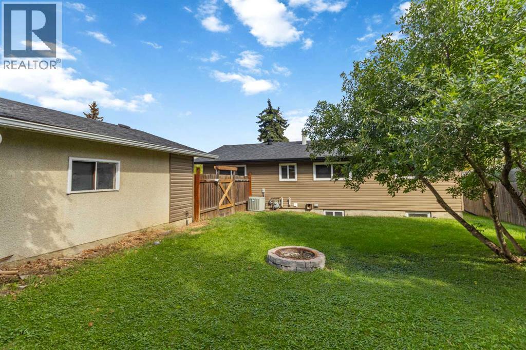 109 Rosslyn Street, Fort McMurray