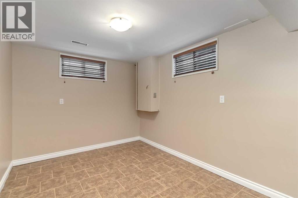 109 Rosslyn Street, Fort McMurray