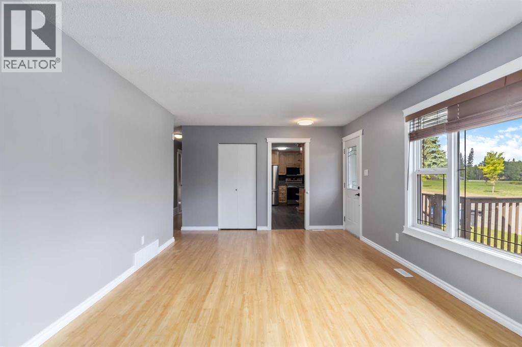 109 Rosslyn Street, Fort McMurray