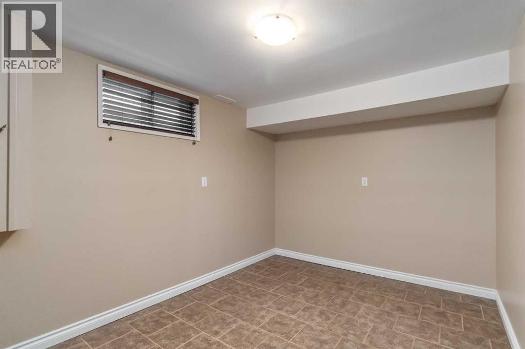 109 Rosslyn Street, Fort McMurray