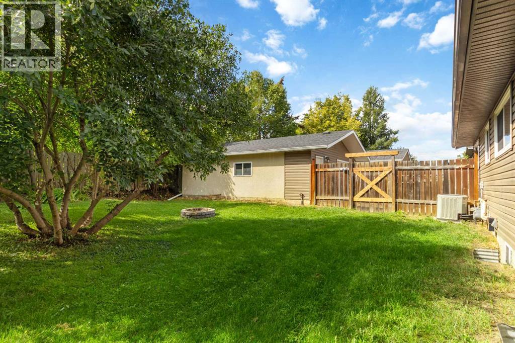 109 Rosslyn Street, Fort McMurray