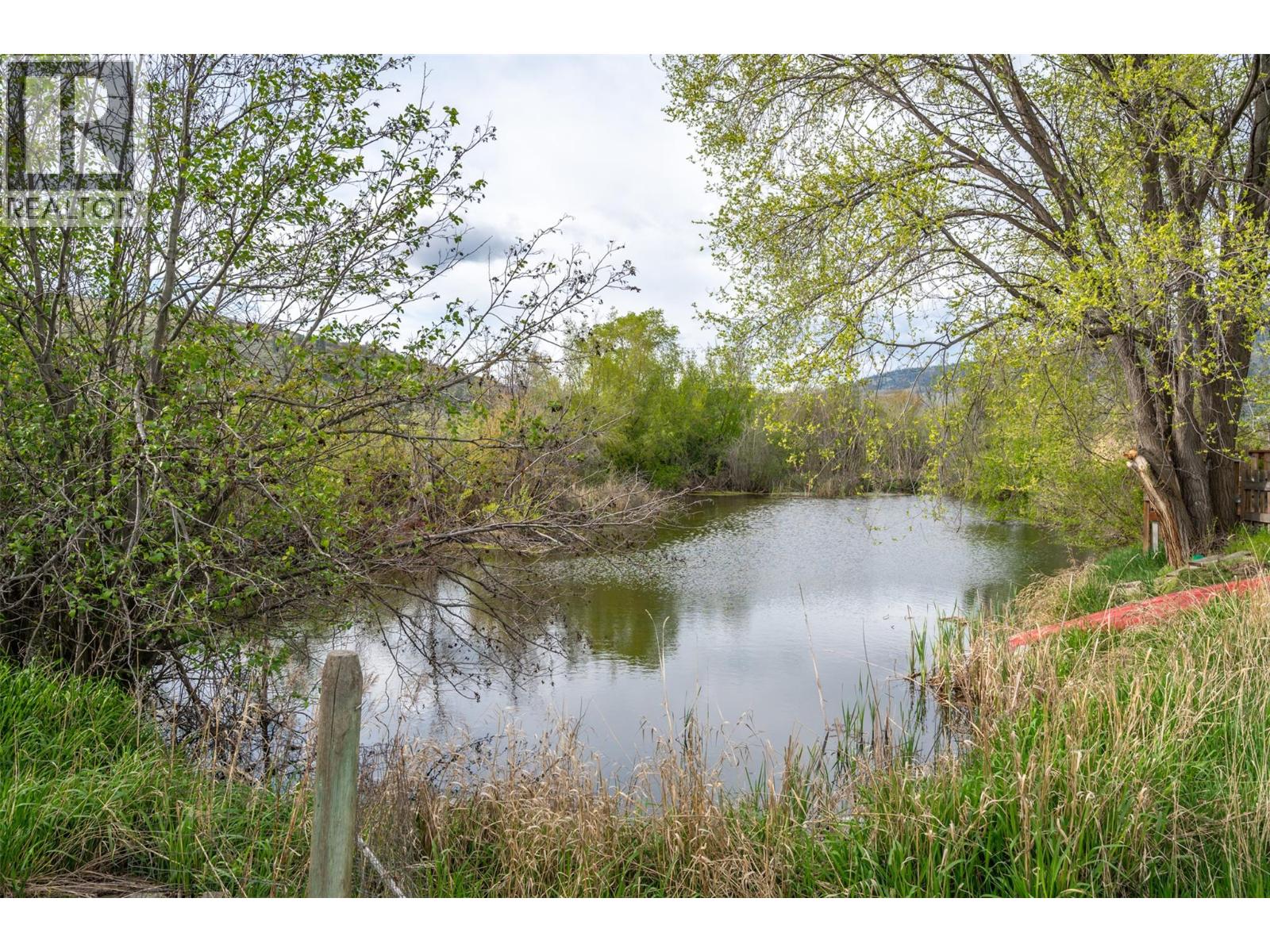 5471 SAWMILL Road, Oliver