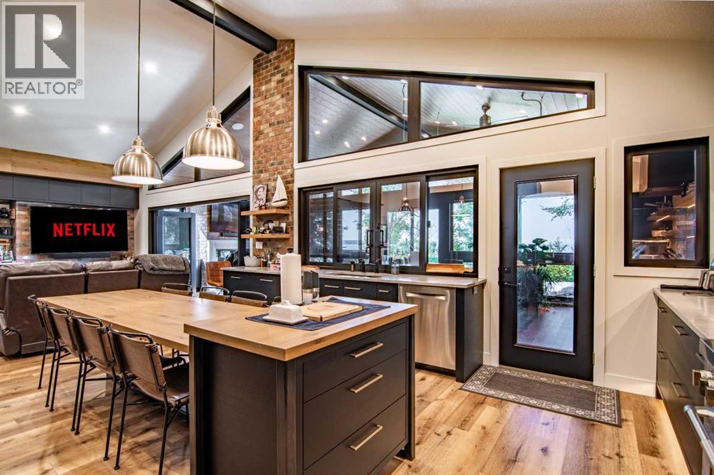 3417 Lakeshore Drive, Sylvan Lake