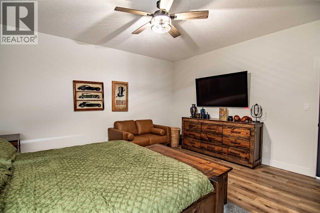3417 Lakeshore Drive, Sylvan Lake