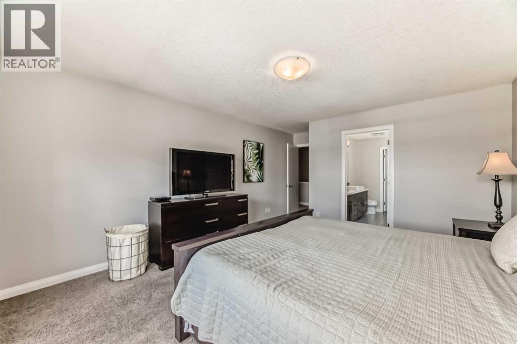 22 Riviera Place, Cochrane