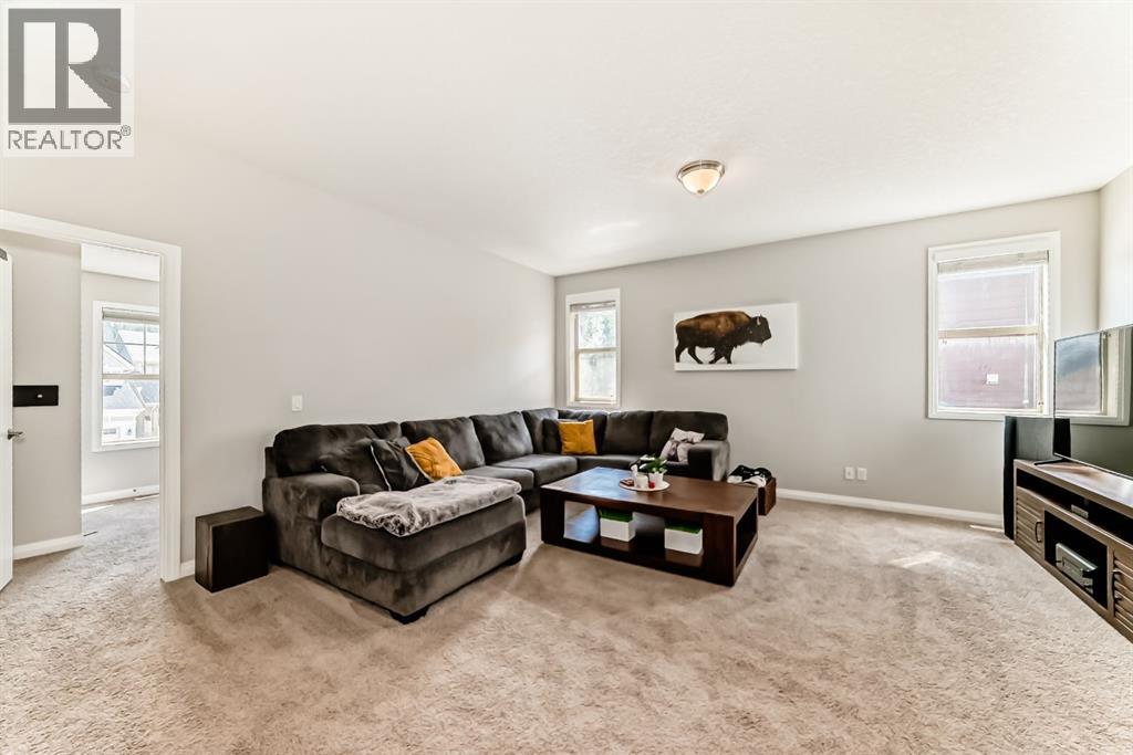 22 Riviera Place, Cochrane