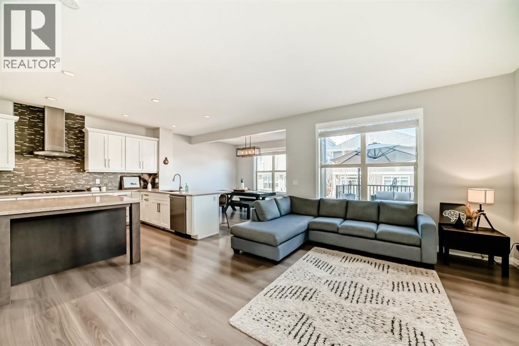 22 Riviera Place, Cochrane
