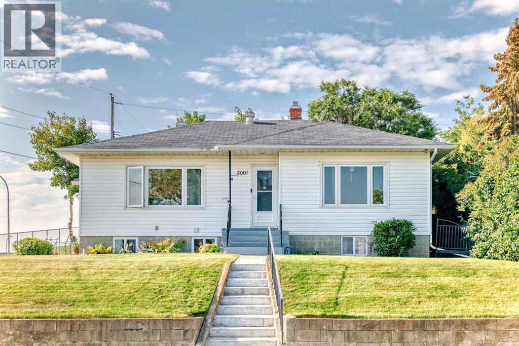5001 44 Ave, Ponoka