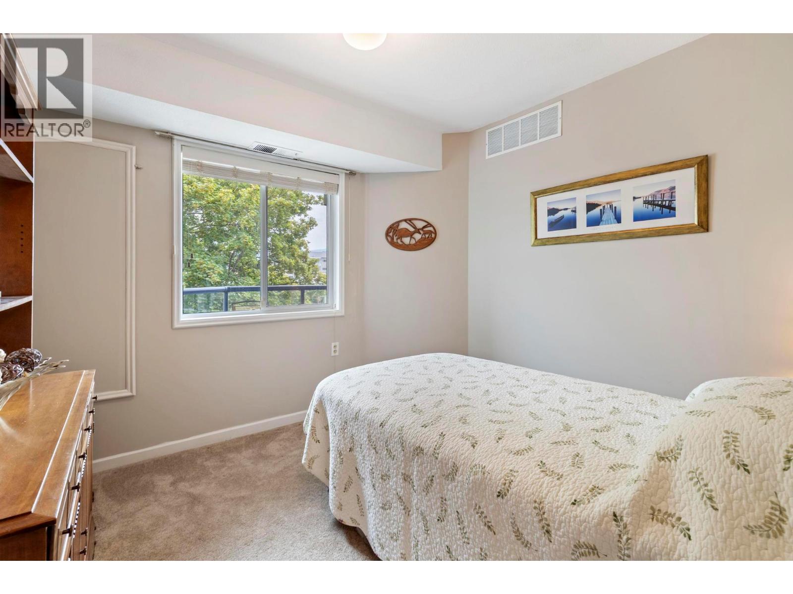 204 3157 Casorso Road, Kelowna