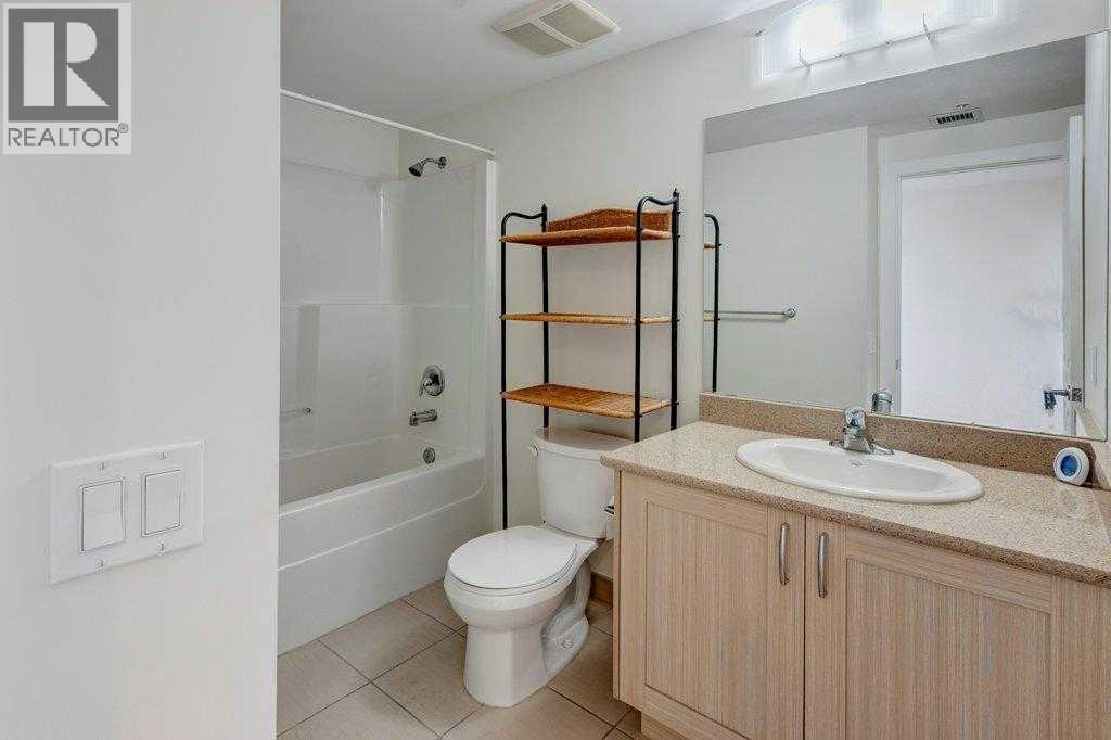 Single Family House for Sale in   Brentwood Common NW Brentwood Calgary 