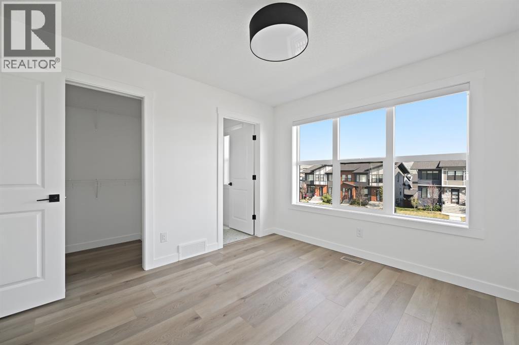525 River Heights Drive, Cochrane