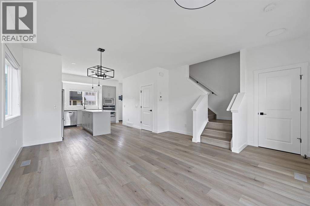 525 River Heights Drive, Cochrane