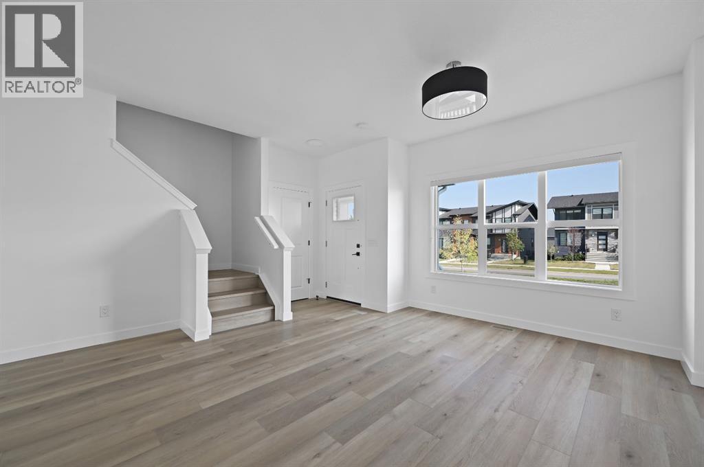 525 River Heights Drive, Cochrane