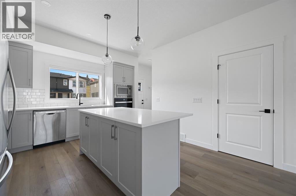 525 River Heights Drive, Cochrane
