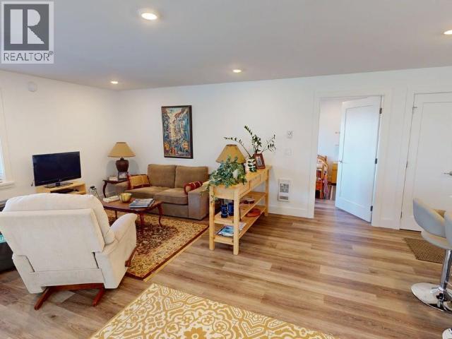 B4-6900 BURNABY STREET, Powell River