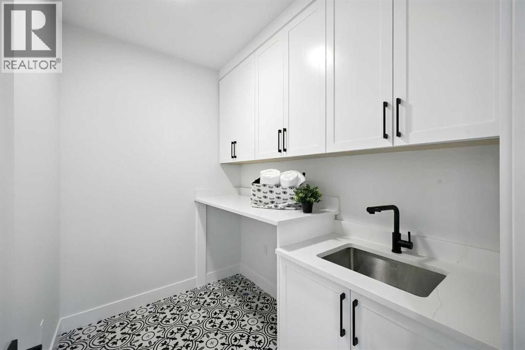 Single Family House for Sale in   Avenue NW Mount Pleasant Calgary 