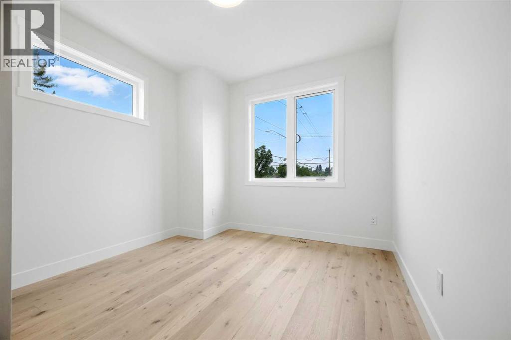 Single Family House for Sale in   Avenue NW Mount Pleasant Calgary 