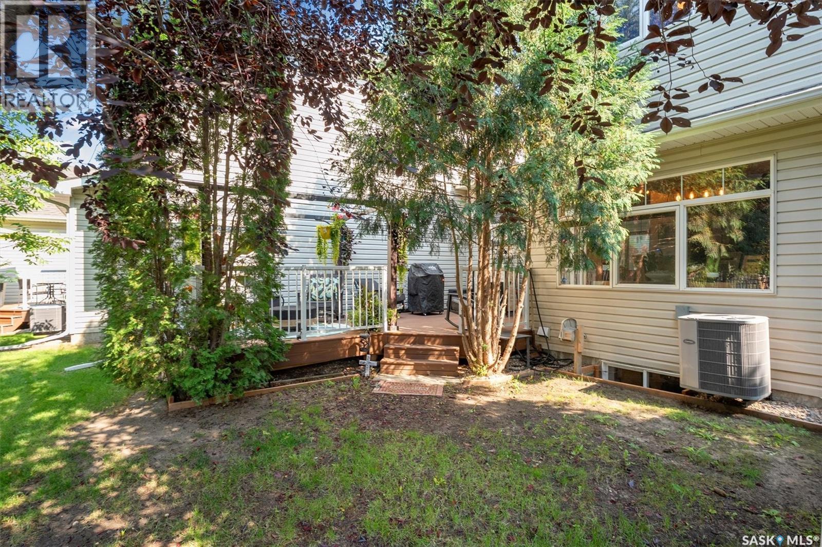 Single Family House 2 Level for Sale in   Heritage GREEN Saskatoon 