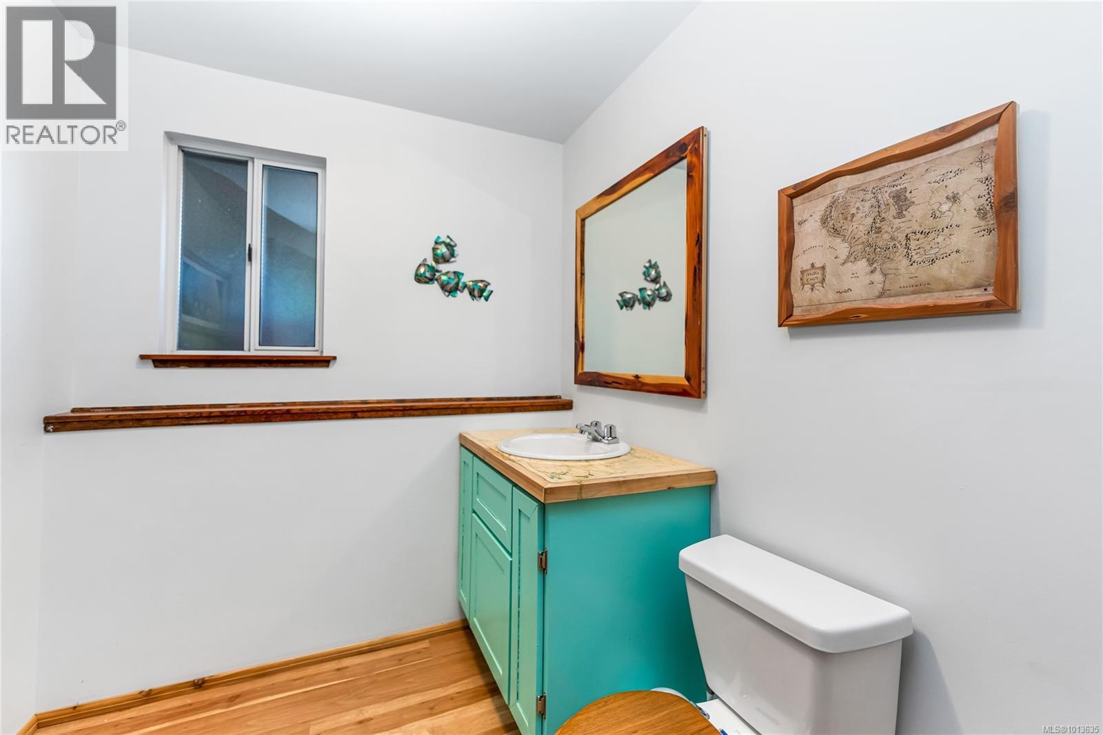 7678 Grieve Cres, Central Saanich