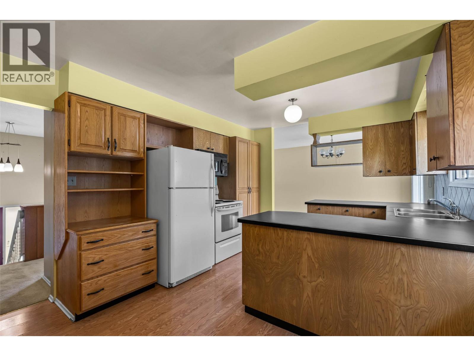 847 Hysop Road, Chase