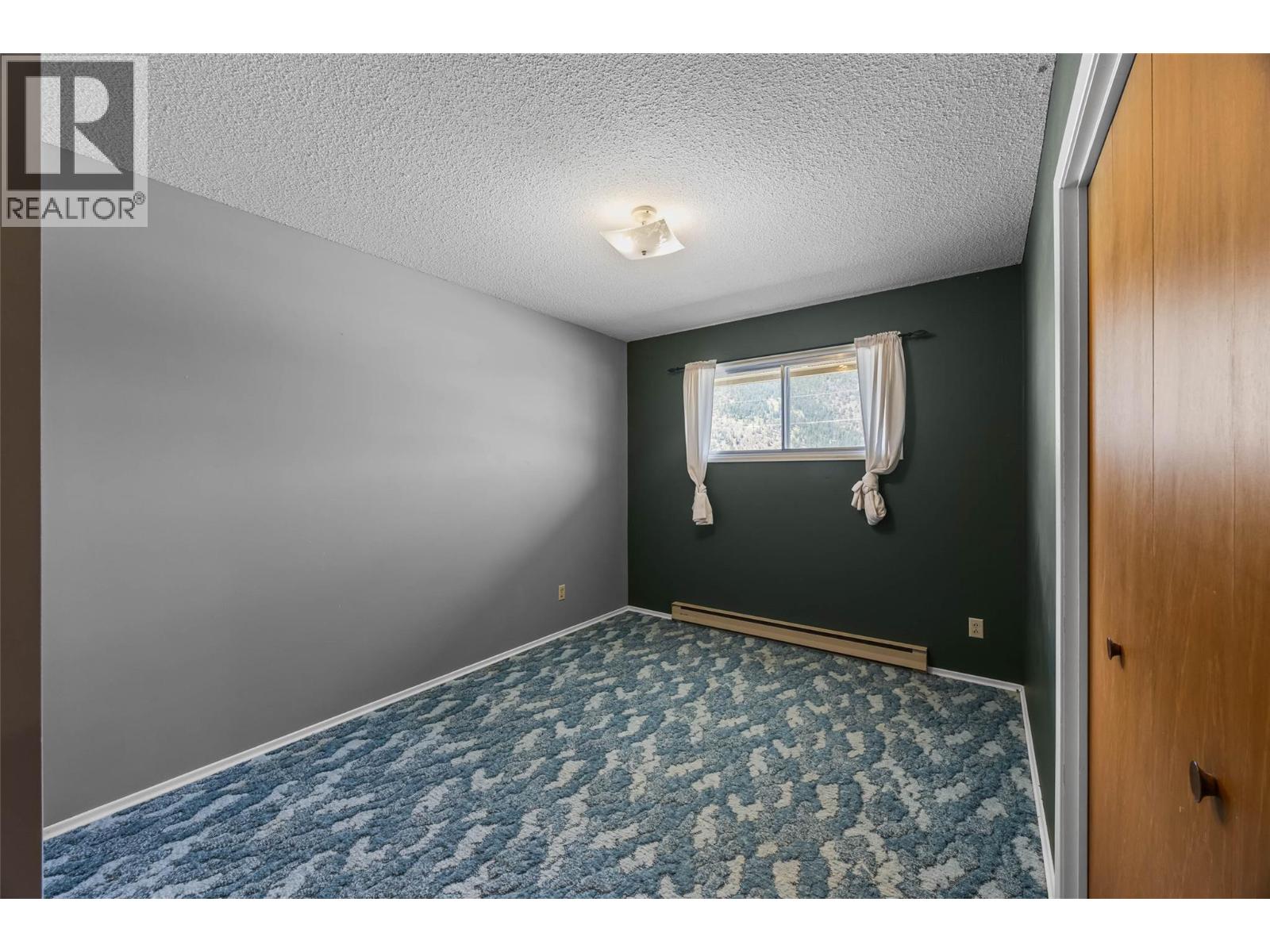 847 Hysop Road, Chase