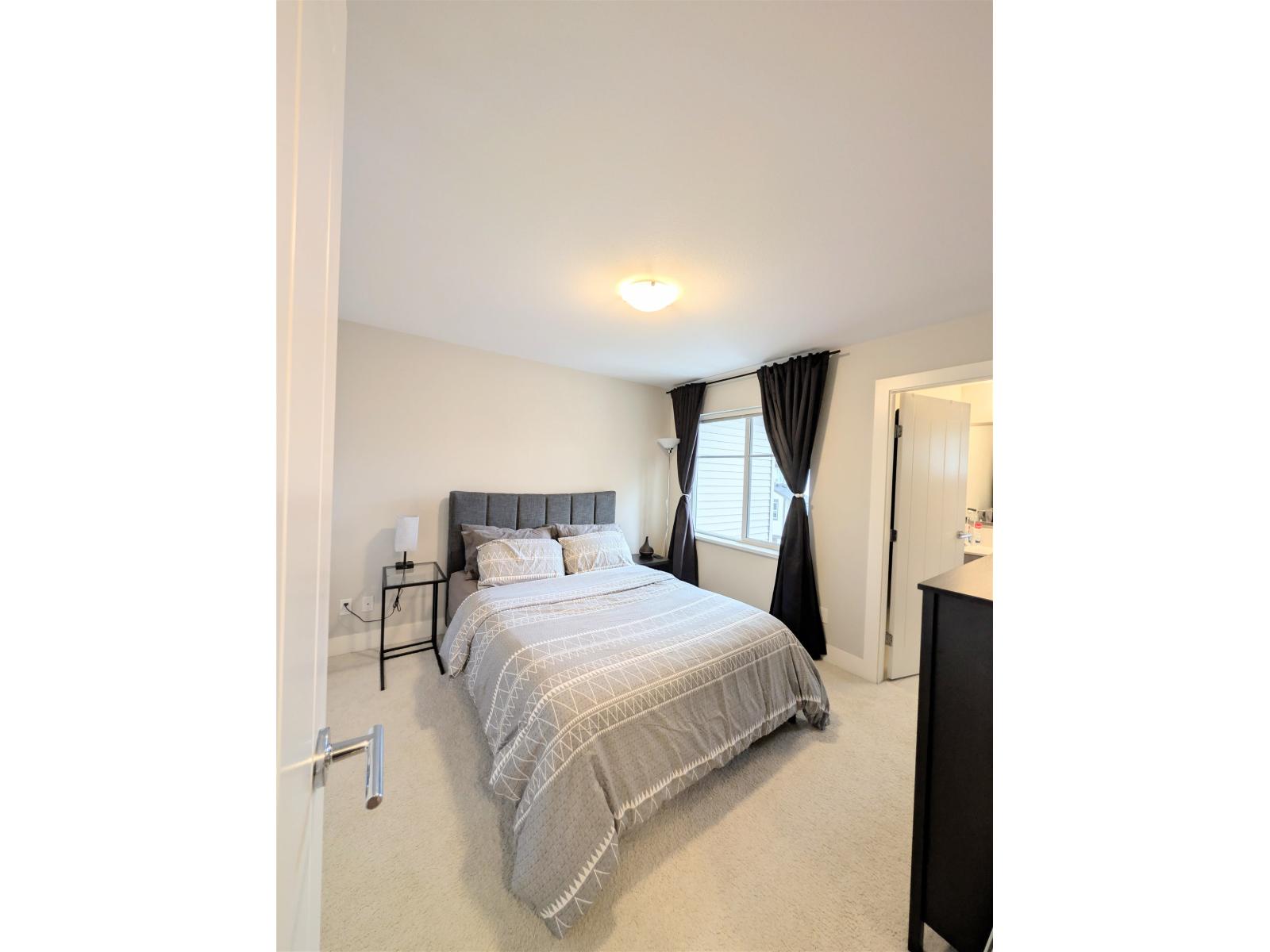 113 19433 68 AVENUE, Surrey