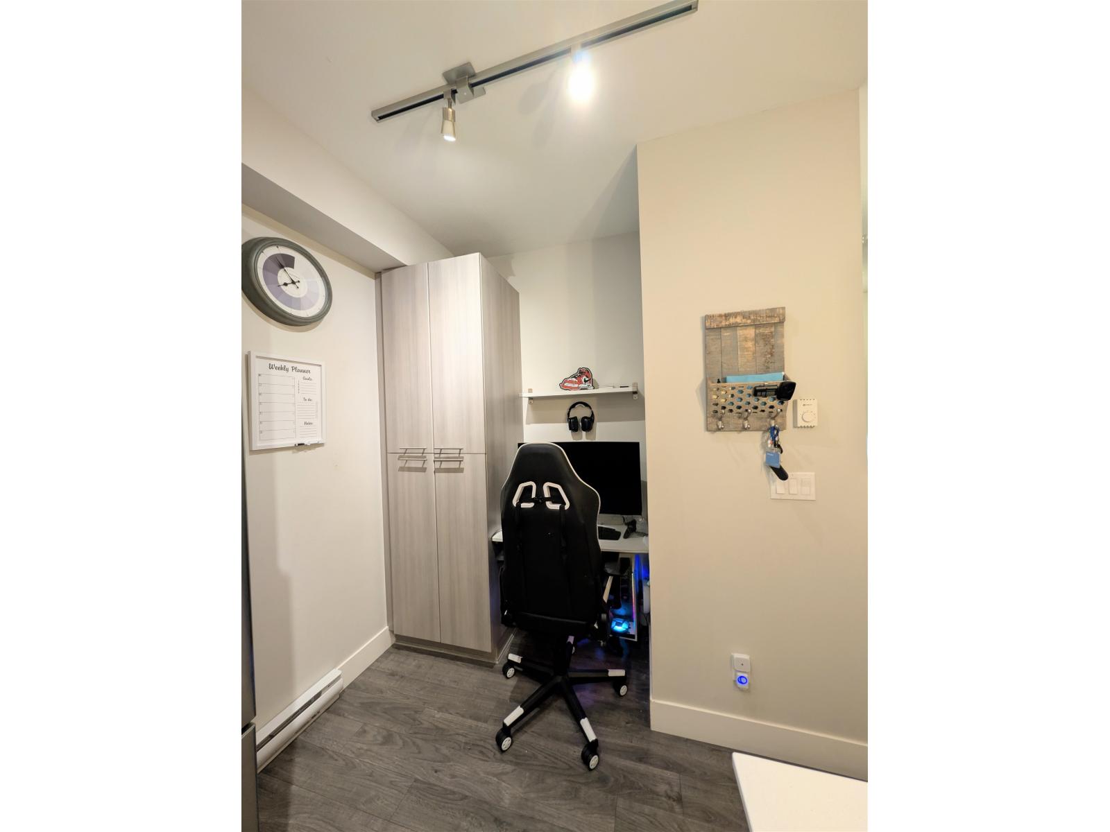 113 19433 68 AVENUE, Surrey