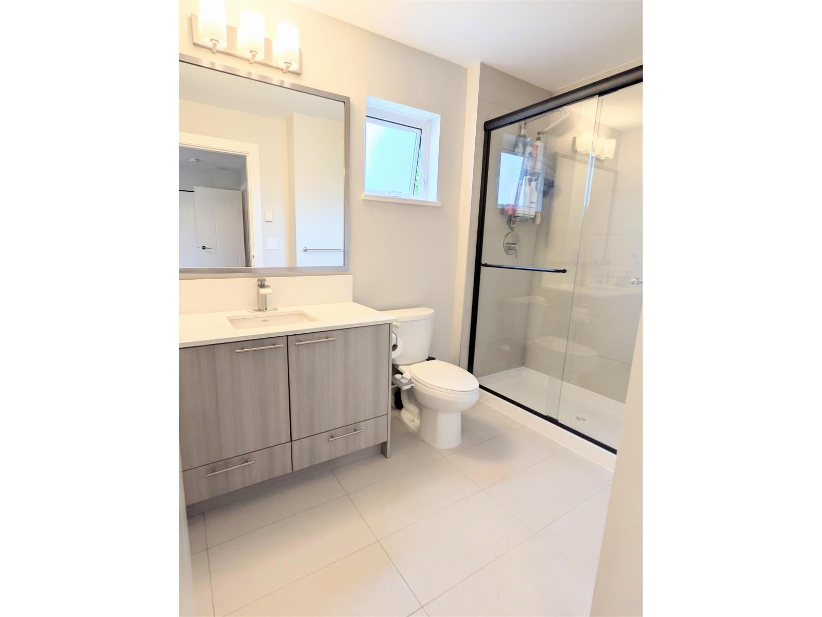 113 19433 68 AVENUE, Surrey