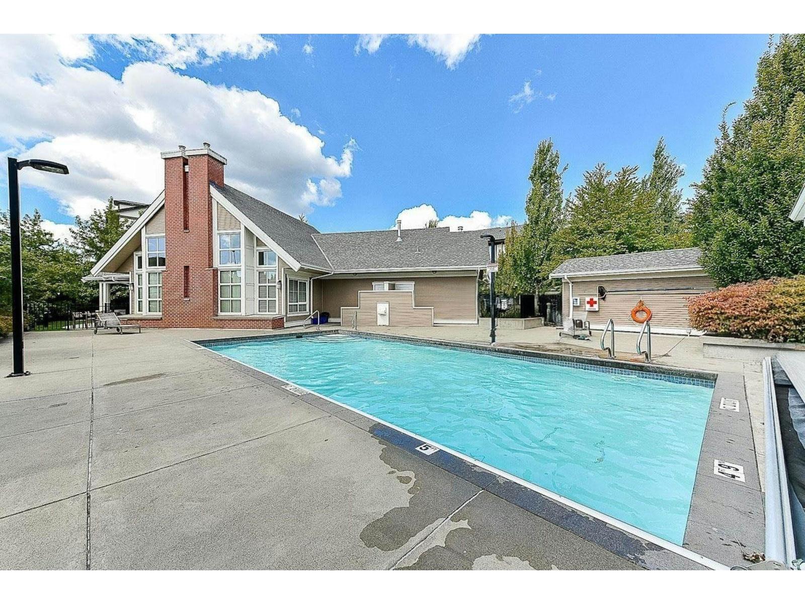 113 19433 68 AVENUE, Surrey