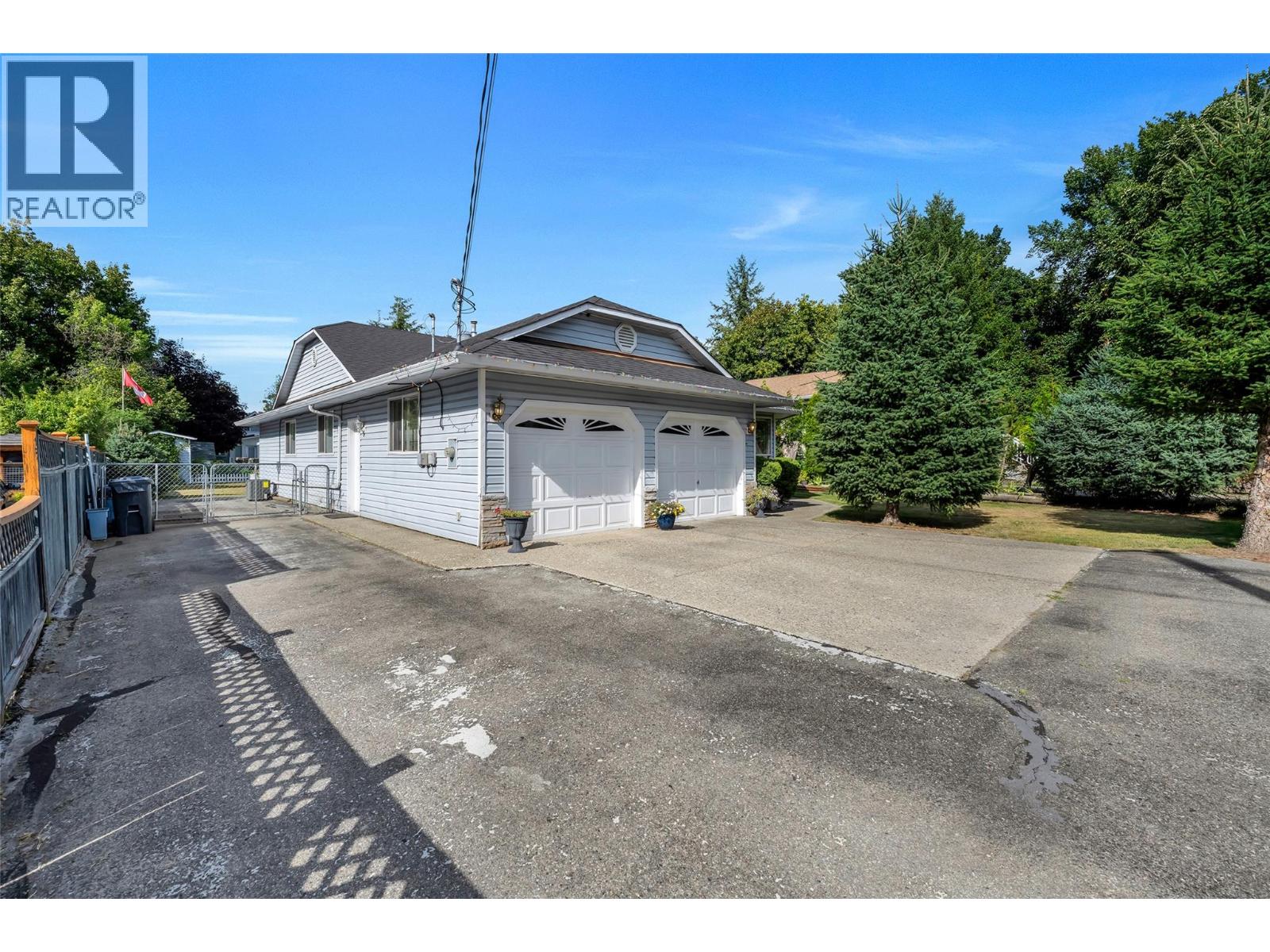 2260 Wilson Avenue, Armstrong