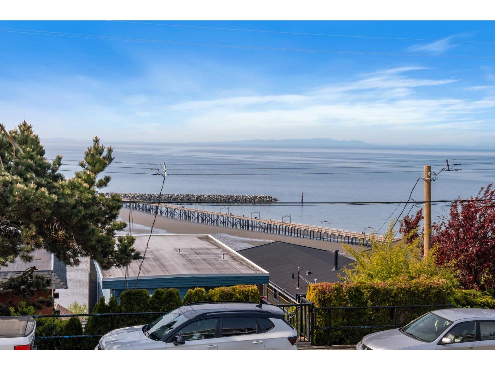 15145 VICTORIA AVENUE, White Rock