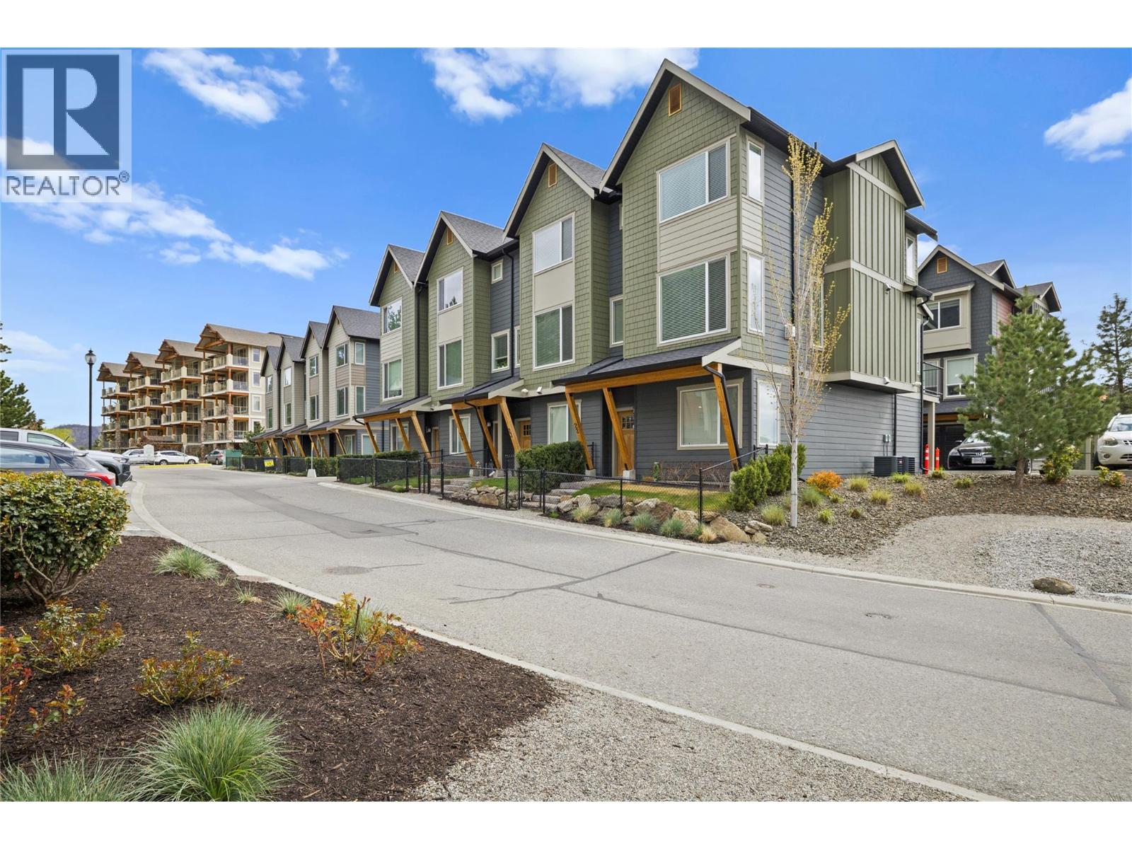 24 2490 Tuscany Drive, West Kelowna