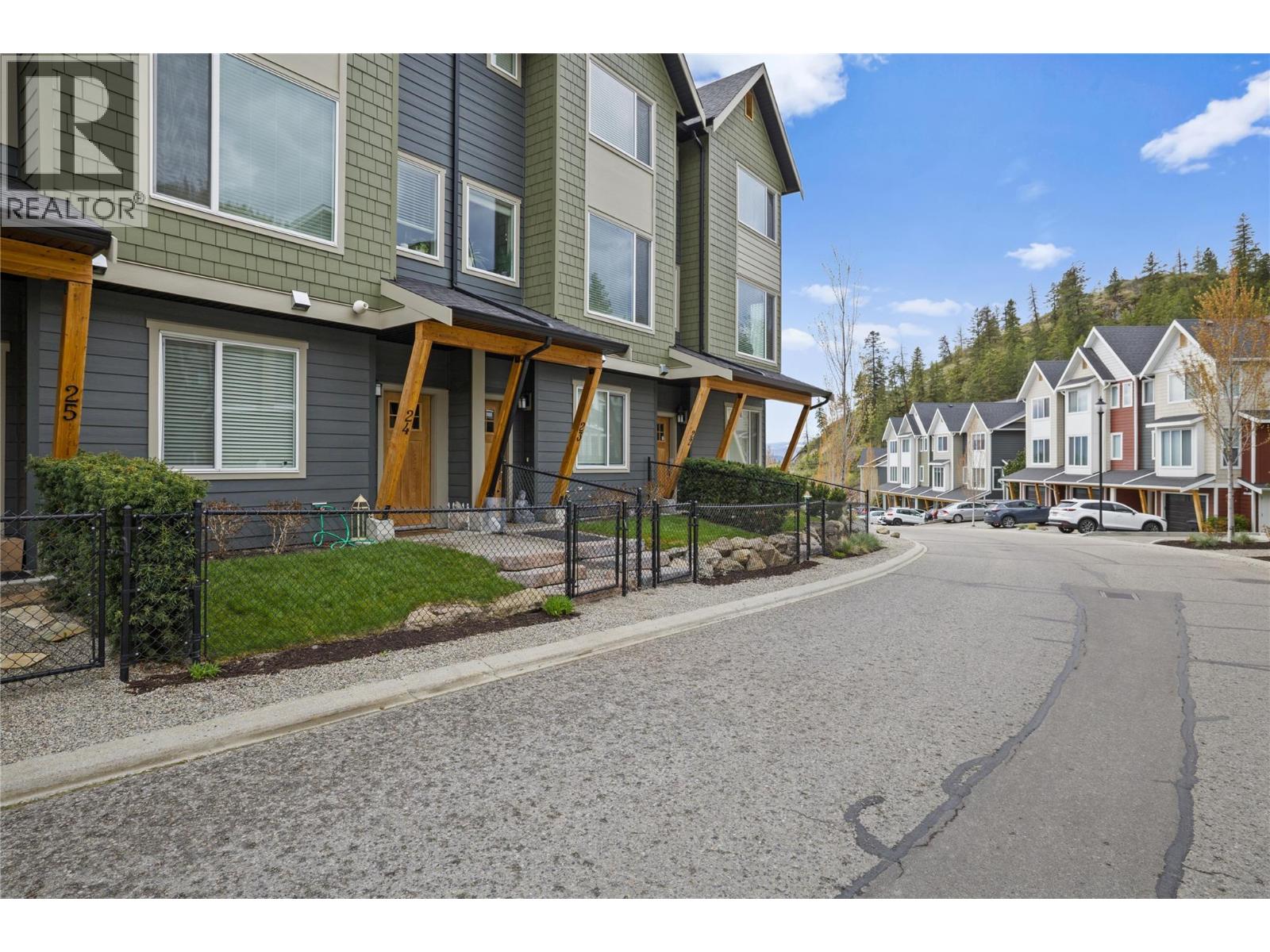 24 2490 Tuscany Drive, West Kelowna